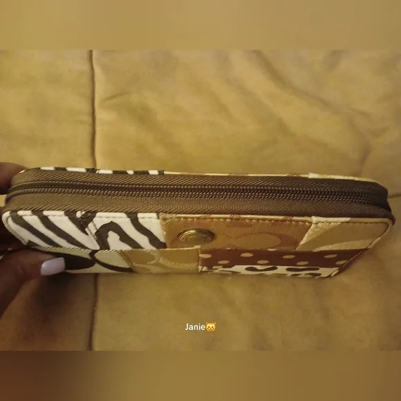 Coach RARE Vintage Khaki Patchwork Wallet NWT - Picture 7 of 13